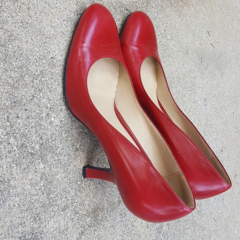 Nine west red pump - Picture 2 of 5
